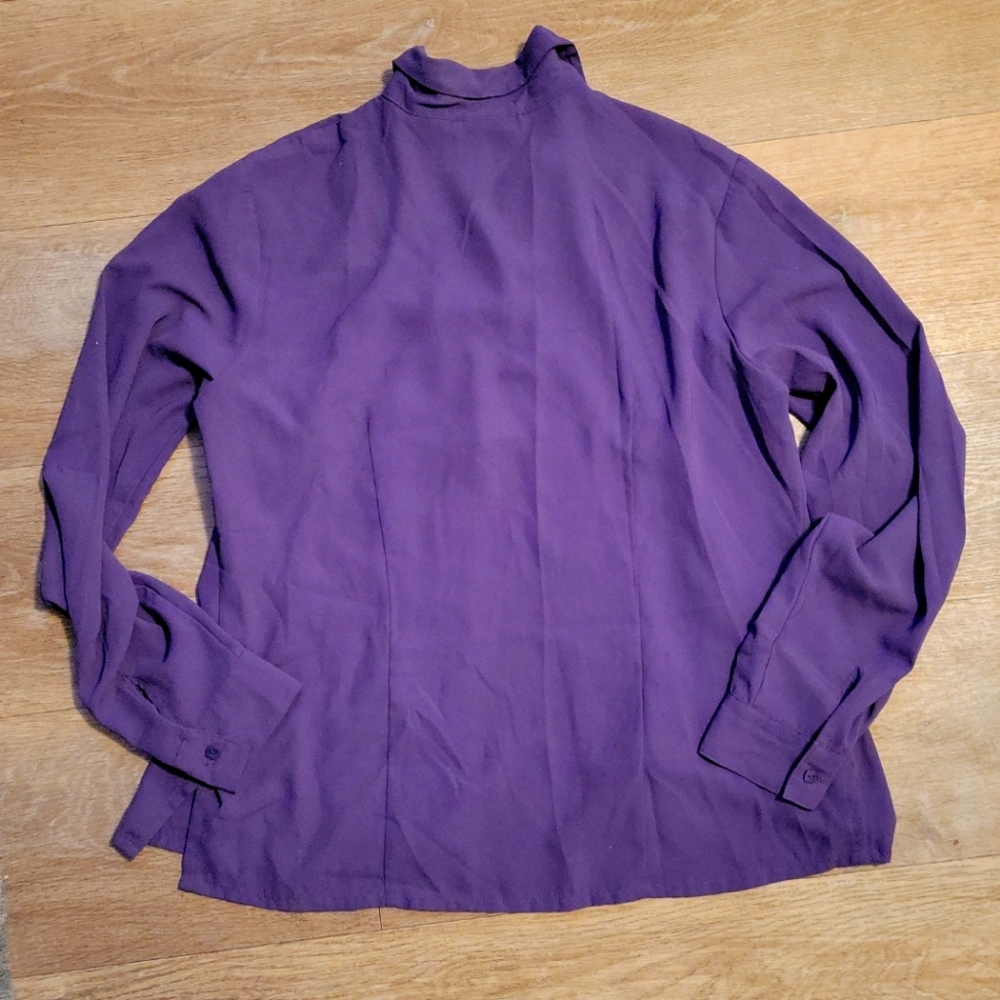 Laura Scott dress up shirt.